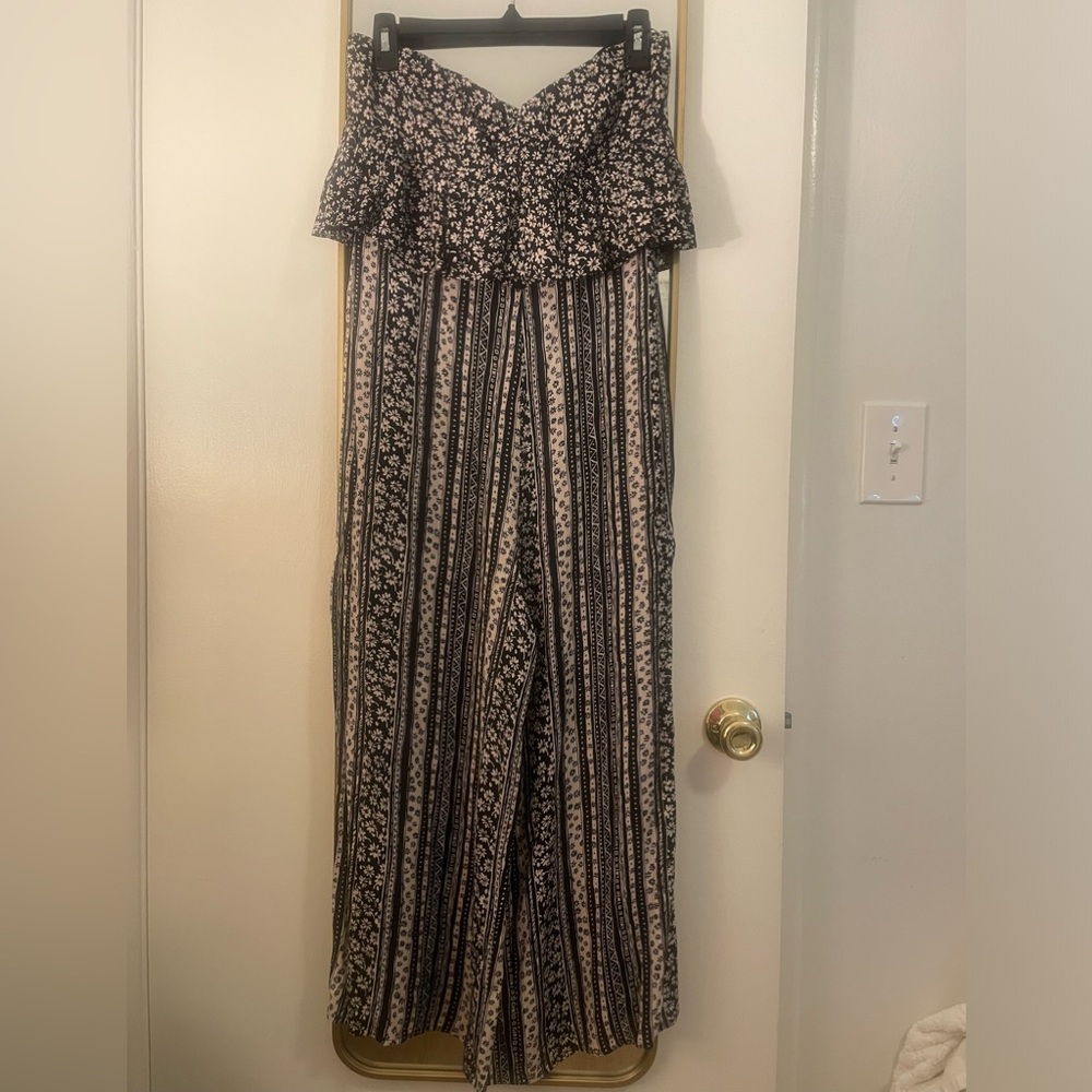 Floral Black and White Women's Jumpsuit